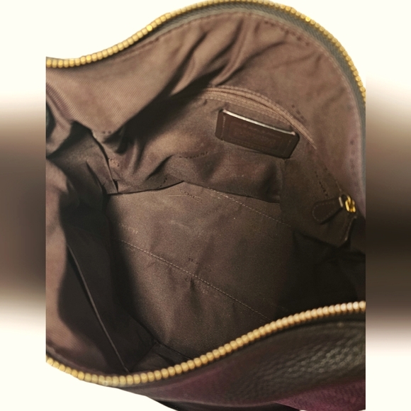 SOLDm Coach Black Purse Shoulderbag Pebble Leather Shay Purse # 93811 read desc. - Picture 12 of 16